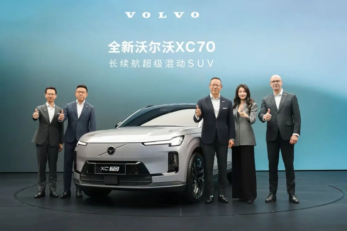 【臥車(chē)訊】沃爾沃推出全新SMA超級(jí)混動(dòng)架構(gòu)，新車(chē)XC70定位豪華中大型SUV