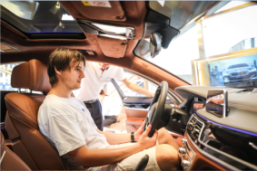2019常州大區(qū)新BMW 7系吾悅國際商圈體驗活動圓滿結(jié)束(5)306