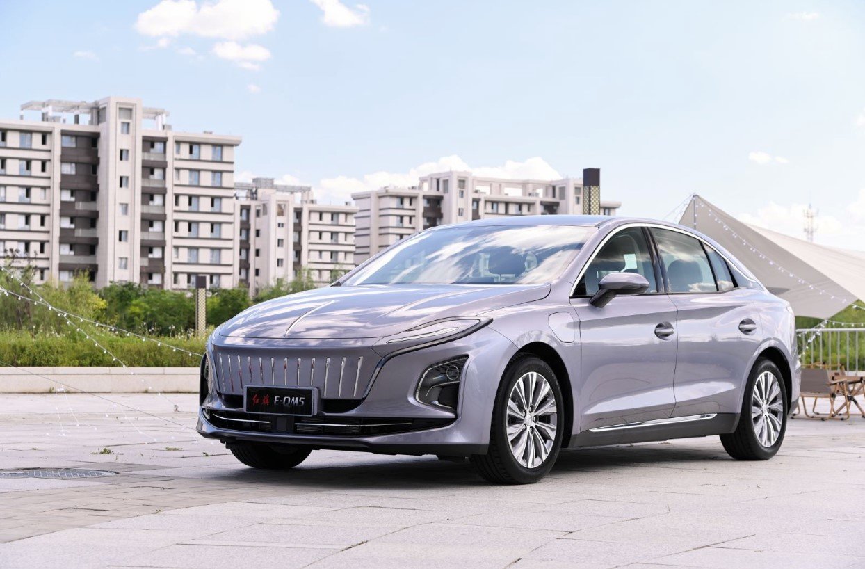 紅旗E-QM5 560KM PLUS正式上市，售價(jià)19.98萬(wàn)元
