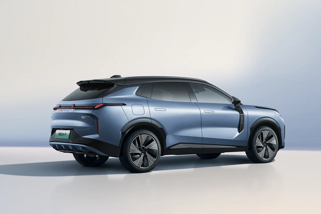 2025款領(lǐng)克08 EM-P上市 智能舒適升級/限時價17.98萬元起