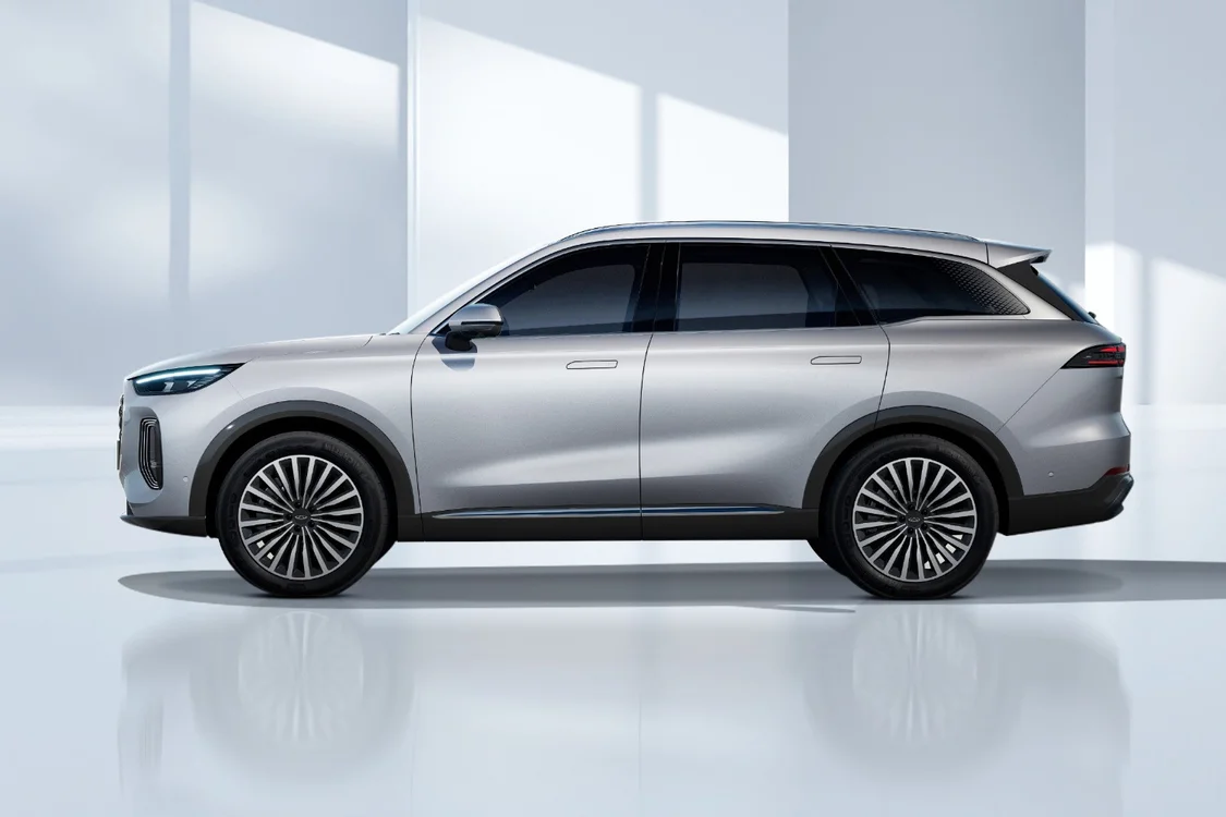 奇瑞瑞虎8L 2.0T車型預售價14.77萬元起 8月8日正式上市